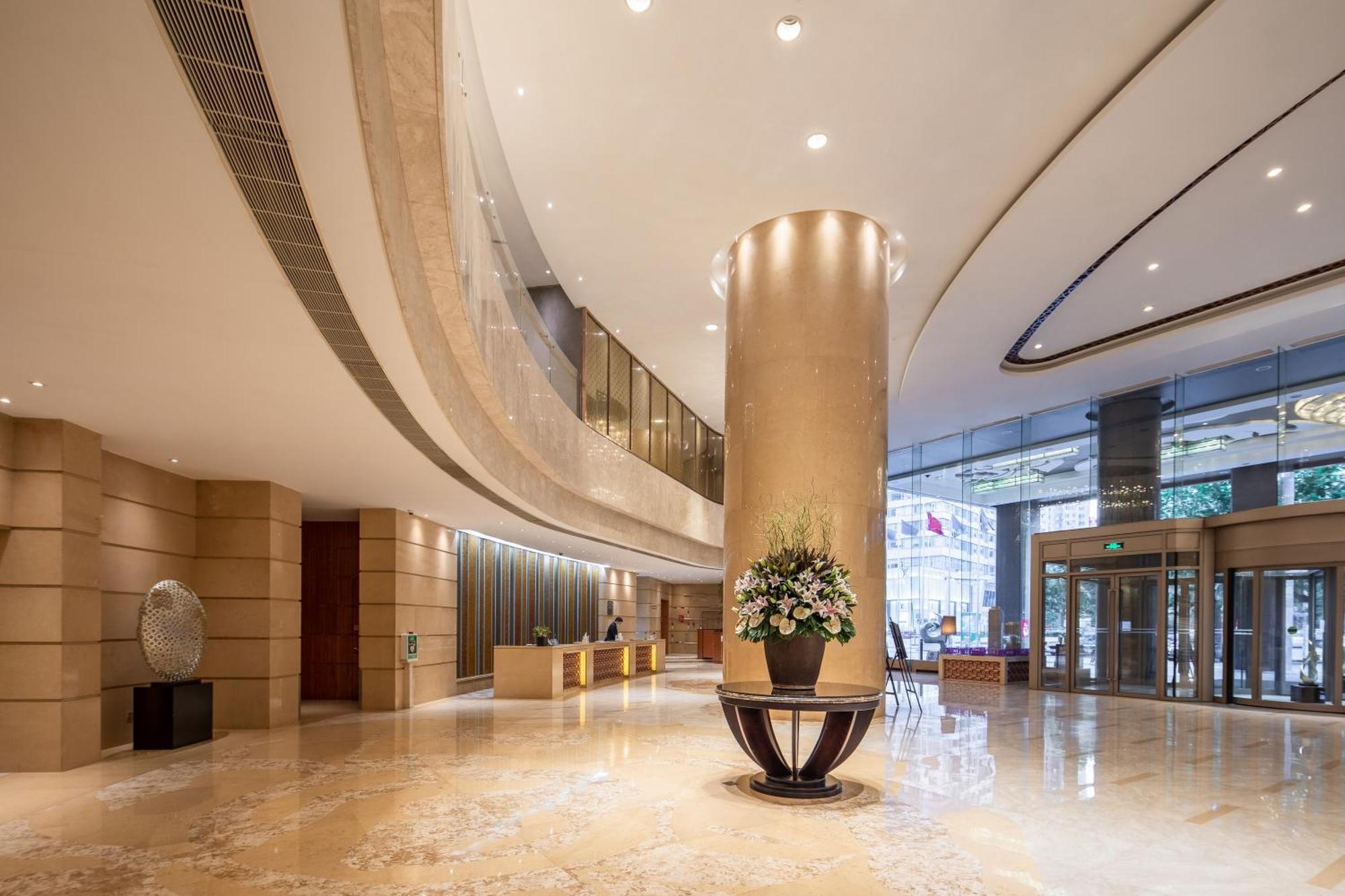 New World Dalian Hotel Zewnętrze zdjęcie